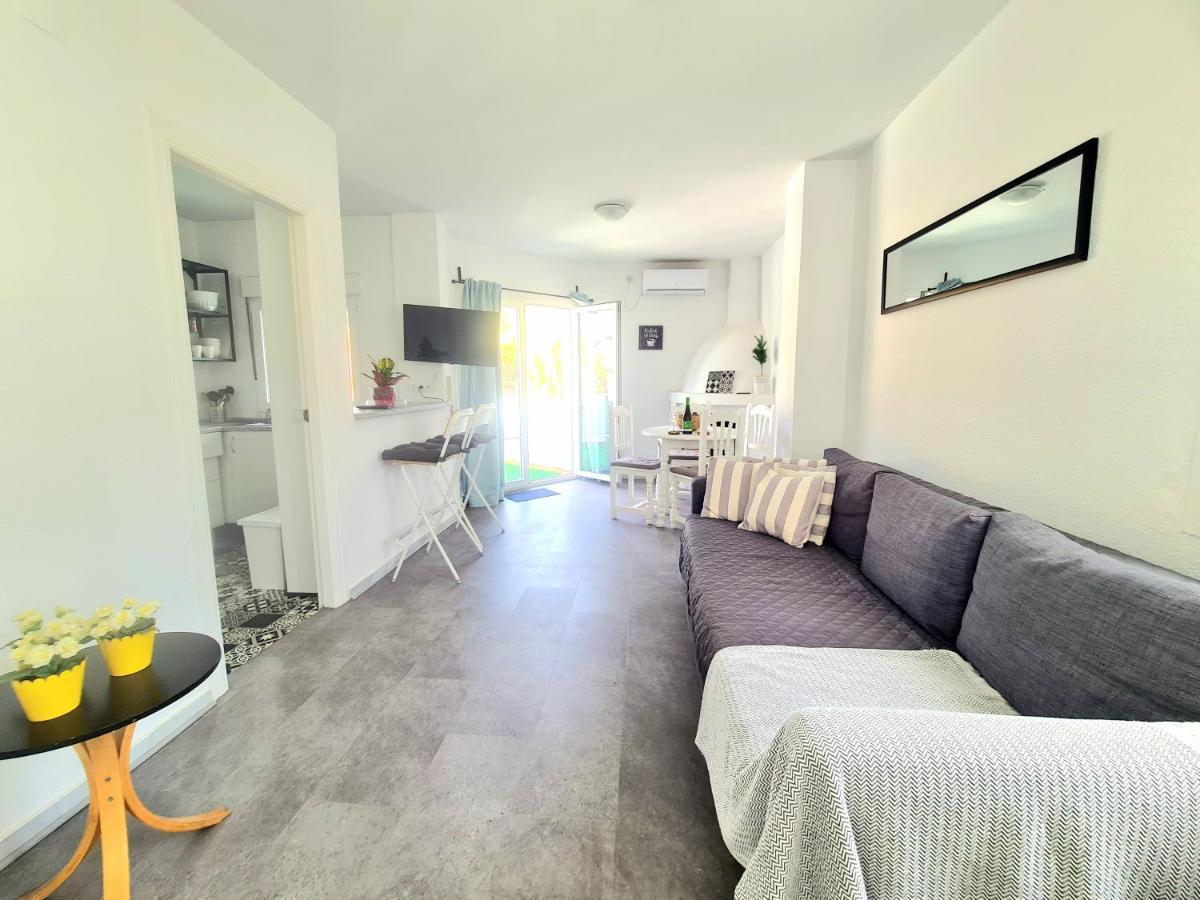 דירות פואנגירולה Apartamento Con Vistas Al Campo De Golf Y Piscina מראה חיצוני תמונה
